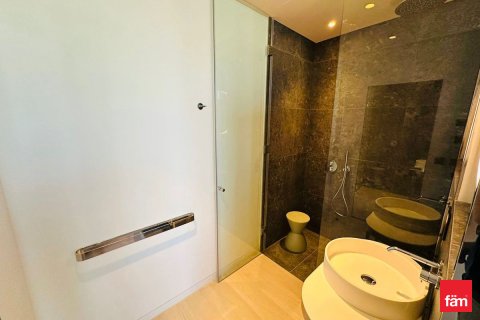 Lägenhet till försäljning i Business Bay, Dubai, UAE 2 sovrum, 74.5 kvm Nr. 689143 - fotografi 7