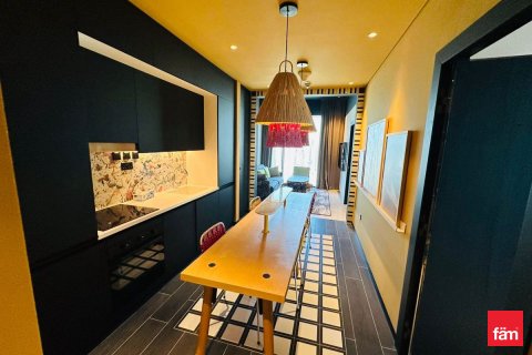 Lägenhet till försäljning i Business Bay, Dubai, UAE 2 sovrum, 74.5 kvm Nr. 689143 - fotografi 10