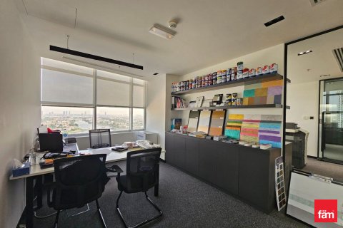 Dubai, संयुक्त अरब अमीरात में कार्यालय, 157.1 वर्ग मीटर, संख्या 689139 - फ़ोटो 15