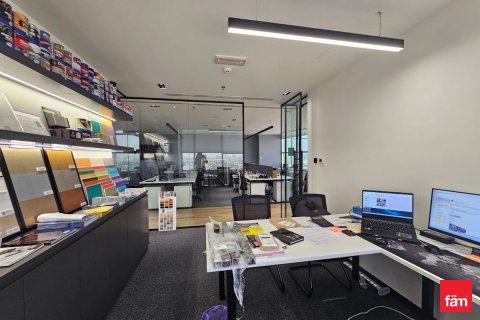 Dubai, संयुक्त अरब अमीरात में कार्यालय, 157.1 वर्ग मीटर, संख्या 689139 - फ़ोटो 7