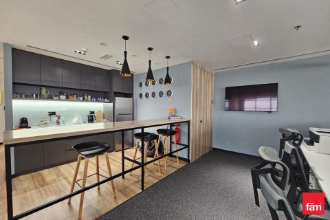 Dubai, संयुक्त अरब अमीरात में कार्यालय, 157.1 वर्ग मीटर, संख्या 689139 - फ़ोटो 2