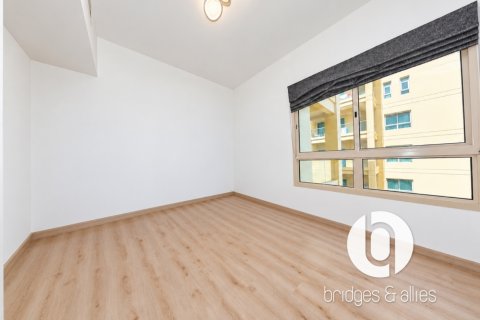 Apartemen di Greens, Dubai, UEA 2 kamar tidur, 116 m2 nomor 763936 - foto 14