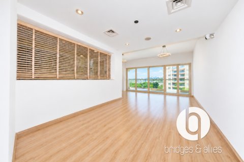 Apartemen di Greens, Dubai, UEA 2 kamar tidur, 116 m2 nomor 763936 - foto 4