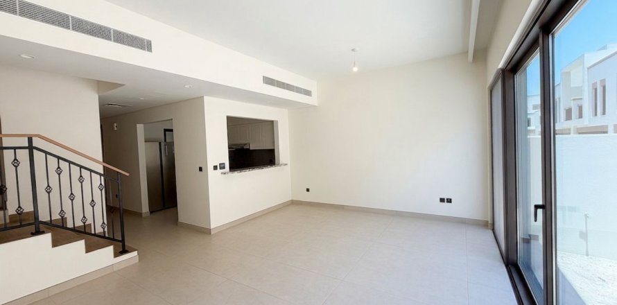 Townhouse sa Dubai, UAE 4 silid-tulugan, 143.5 sq.m. № 715414