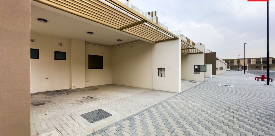 Ridamaja asukohaga Dubai, AÜE: 4 magamistoaga, 187.2 m² Nr 686071