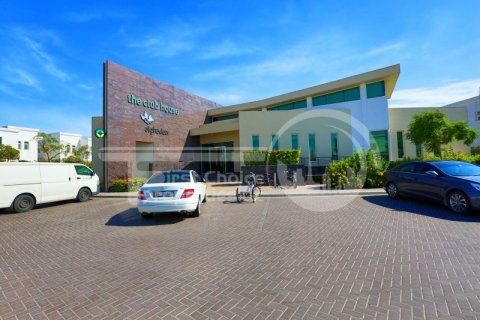 Al Ghadeer, Abu Dhabi, संयुक्त अरब अमीरात में अपार्टमेंट, 2 बेडरूम, 98.3 वर्ग मीटर, संख्या 731116 - फ़ोटो 12