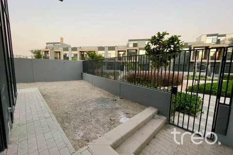 Βίλα σε Mudon, Dubai, ΗΑΕ 3 υπνοδωμάτια, 218.41 τ.μ. Αρ. 739248 - φωτογραφία 7