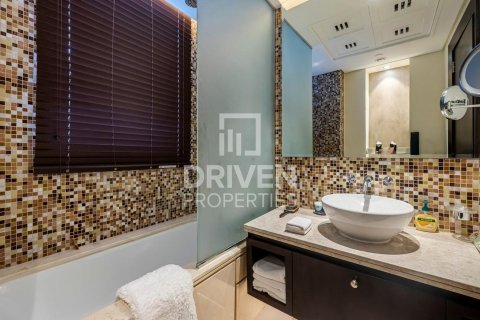 Apartman u gradu Downtown Dubai (Downtown Burj Dubai), UAE 4 spavaće sobe, 443 m2 Br. 653080 - Slika 15