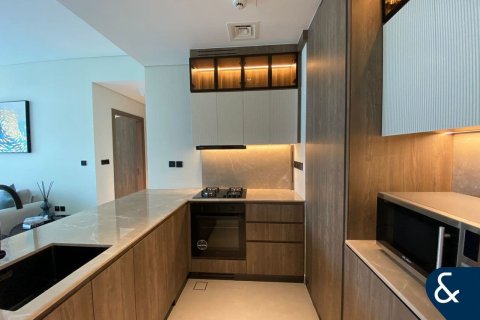 شقة للبيع في الخليج التجاري، دبي، الإمارات العربية المتحدة 2 غرفة نوم ، 137 متر مربع ، رقم 698379 - صورة 4