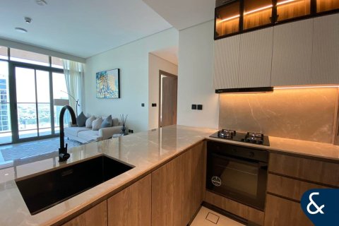 شقة للبيع في الخليج التجاري، دبي، الإمارات العربية المتحدة 2 غرفة نوم ، 137 متر مربع ، رقم 698379 - صورة 5