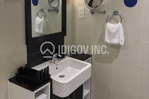 Apartament në Business Bay, Dubai, Emiratet e Bashkuara Arabe 1 dhomë gjumi, 76 m2. № 680588 - Foto 14