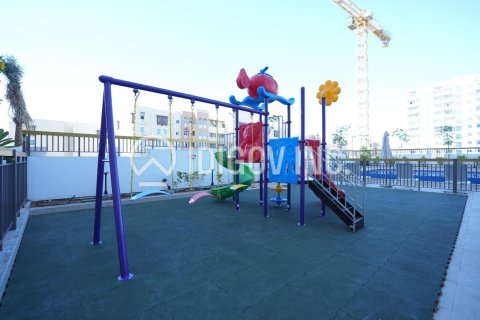 Huoneisto Al Furjan, Dubai, Arabiemiraatit 2 makuuhuonetta, 175 m2 № 680589 - kuva 14