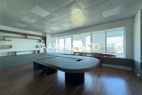 مكتب للإيجار في Sheikh Zayed Road، دبي، الإمارات العربية المتحدة 372.2 متر مربع ، رقم 670525 - صورة 2