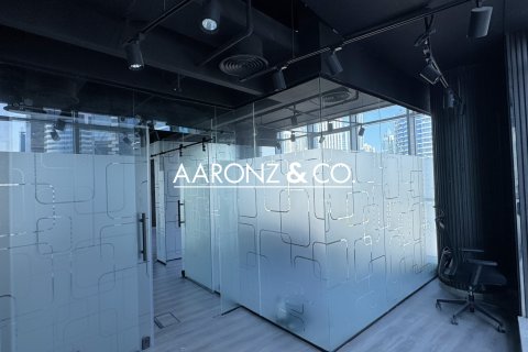Oficina en alquiler en Business Bay, Dubai, EAU 104.9 m2 № 670527 - foto 5