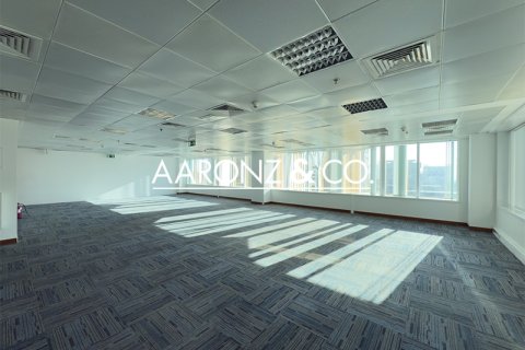 مكتب للإيجار في Sheikh Zayed Road، دبي، الإمارات العربية المتحدة 186.1 متر مربع ، رقم 670524 - صورة 4