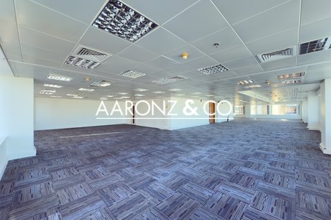 مكتب للإيجار في Sheikh Zayed Road، دبي، الإمارات العربية المتحدة 372.2 متر مربع ، رقم 670523 - صورة 5