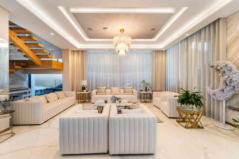 Huvila Jumeirah, Dubai, Arabiemiraatit 4 makuuhuonetta, 780 m2 № 703216 - kuva 3