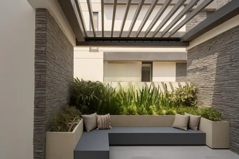 Villa in Dubai Sports City, UAE 5 bedrooms, 560 sq.m. № 703215 - photo 5