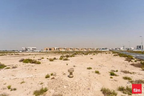 Land in Jebel Ali, Dubai, UAE 1014 sq.m. № 647711 - photo 1