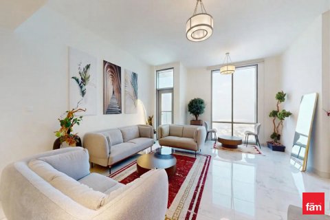Apartment in Business Bay, Dubai, UAE 1 bedroom, 75.3 sq.m. № 647713 - photo 2