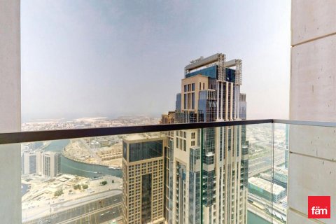 Apartment in Business Bay, Dubai, UAE 1 bedroom, 75.3 sq.m. № 647713 - photo 13