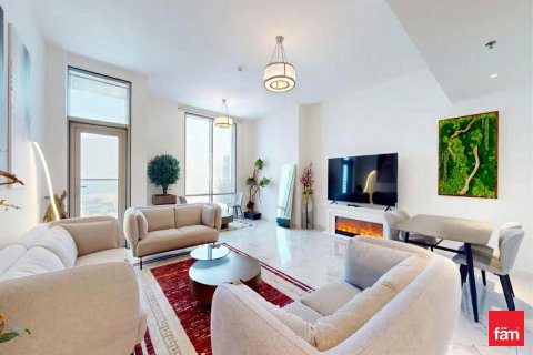 Apartment in Business Bay, Dubai, UAE 1 bedroom, 75.3 sq.m. № 647713 - photo 1