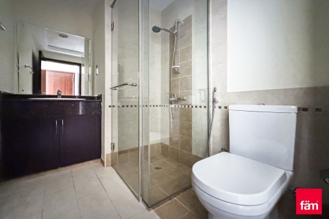 Řadový dům v Dubai, SAE 4 ložnice, 431.8 m² Č.: 725920 - fotografie 7