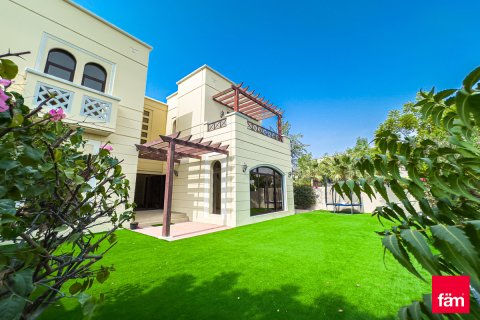 Řadový dům v Dubai, SAE 4 ložnice, 431.8 m² Č.: 725920 - fotografie 18