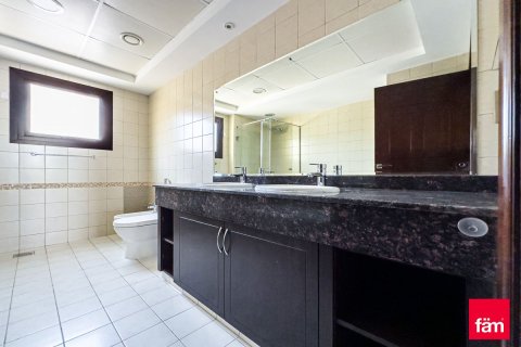 Řadový dům v Dubai, SAE 4 ložnice, 431.8 m² Č.: 725920 - fotografie 21