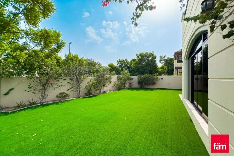 Řadový dům v Dubai, SAE 4 ložnice, 431.8 m² Č.: 725920 - fotografie 30