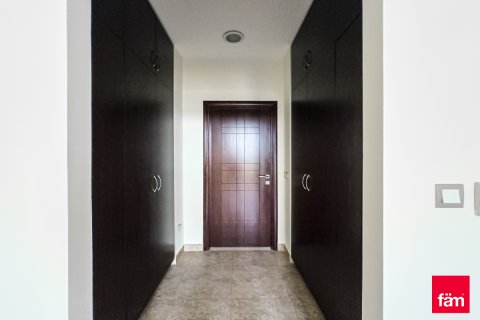 Řadový dům v Dubai, SAE 4 ložnice, 431.8 m² Č.: 725920 - fotografie 22