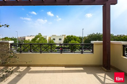 Řadový dům v Dubai, SAE 4 ložnice, 431.8 m² Č.: 725920 - fotografie 5