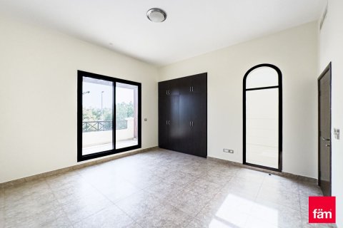 Řadový dům v Dubai, SAE 4 ložnice, 431.8 m² Č.: 725920