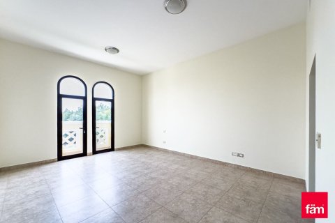 Řadový dům v Dubai, SAE 4 ložnice, 431.8 m² Č.: 725920 - fotografie 20