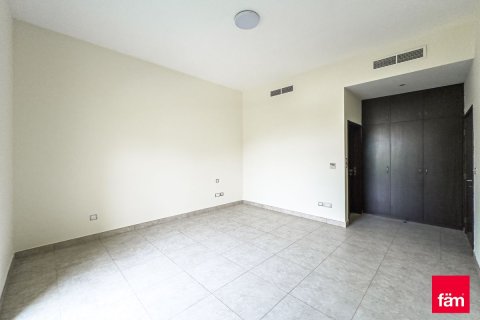 Řadový dům v Dubai, SAE 4 ložnice, 431.8 m² Č.: 725920 - fotografie 12