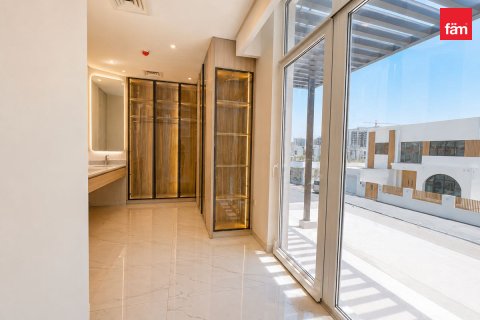 Al Furjan, Dubai, BAE’de kiralık villa 6 yatak odası, 600 m&sup2; No 725921 - fotoğraf 16
