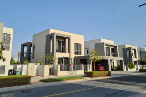 ЖК SIDRA VILLAS II в Дубай Хилс Эстейт, ОАЭ № 266133