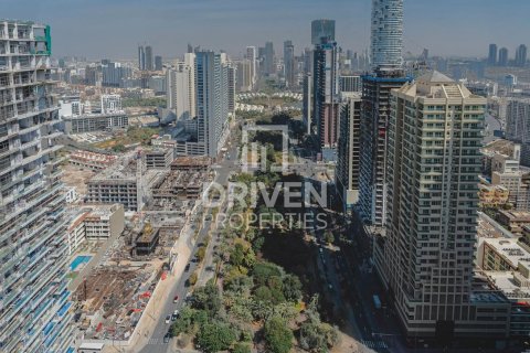Appartement te huur in Jumeirah Village Circle, Dubai, VAE 1 slaapkamer, 85.56 vr.m., nr 757138 - foto 1