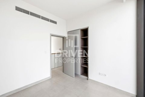 Townhouse in The Valley, Dubai, UAE 3 bedrooms, 174.01 sq.m. № 757135 - photo 7