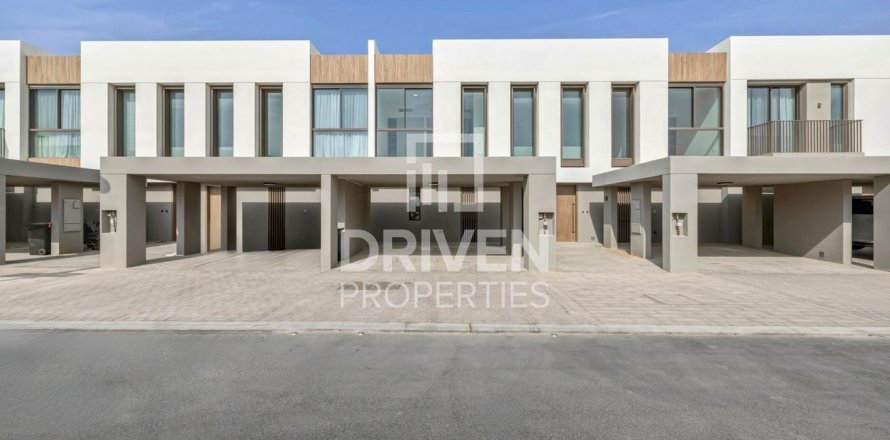 Townhouse in The Valley, Dubai, UAE 3 bedrooms, 174.01 sq.m. № 757135