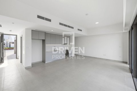Townhouse in The Valley, Dubai, UAE 3 bedrooms, 174.01 sq.m. № 757135 - photo 4