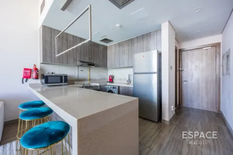 Apartamento para arrendamento em Jumeirah Lake Towers, Dubai, EAU 1 quarto, 70 m2 № 650196 - foto 4