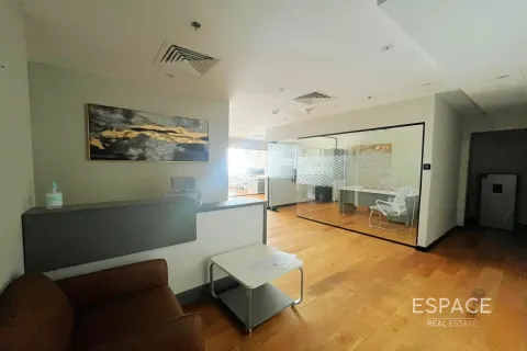 Kantor di Jumeirah Lake Towers, Dubai, UEA 105 m2 nomor 650197 - foto 8
