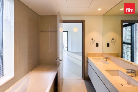 Apartman u Dubai, UAE 3 spavaćih soba, 140.2 m2 Br. 678431 - fotografija 21