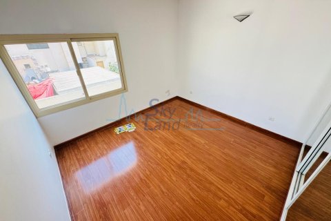 Vila v Jumeirah, Dubai, SAE 4 ložnice, 371.6 m² Č.: 650558 - fotografie 32