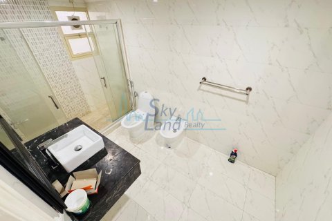 Vila v Jumeirah, Dubai, SAE 4 ložnice, 371.6 m² Č.: 650558 - fotografie 22