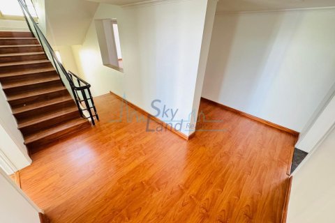 Vila v Jumeirah, Dubai, SAE 4 ložnice, 371.6 m² Č.: 650558 - fotografie 27