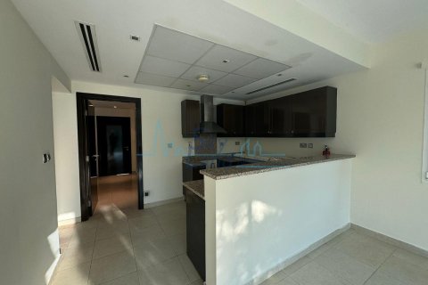 Villa para arrendamento em Jumeirah Village Triangle, Dubai, EAU 2 quartos, 325.2 m2 № 650554 - foto 5