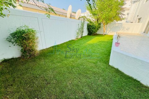 Βίλα σε Jumeirah, Dubai, ΗΑΕ 4 υπνοδωμάτια, 325.2 τ.μ. Αρ. 650556 - φωτογραφία 20
