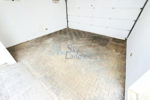 Зняти в оренду віллу в Umm Suqeim, Дубай, ОАЕ 4 спальні, 325.2м2, № 650555 - фото 18